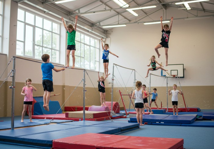 does-gymnastics-stunt-your-growth